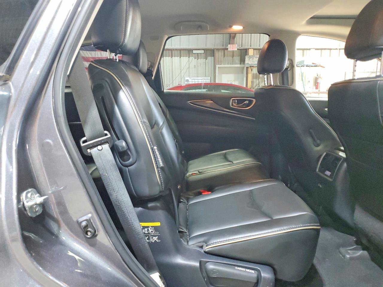 2020 INFINITI QX60 LUXE photo 11