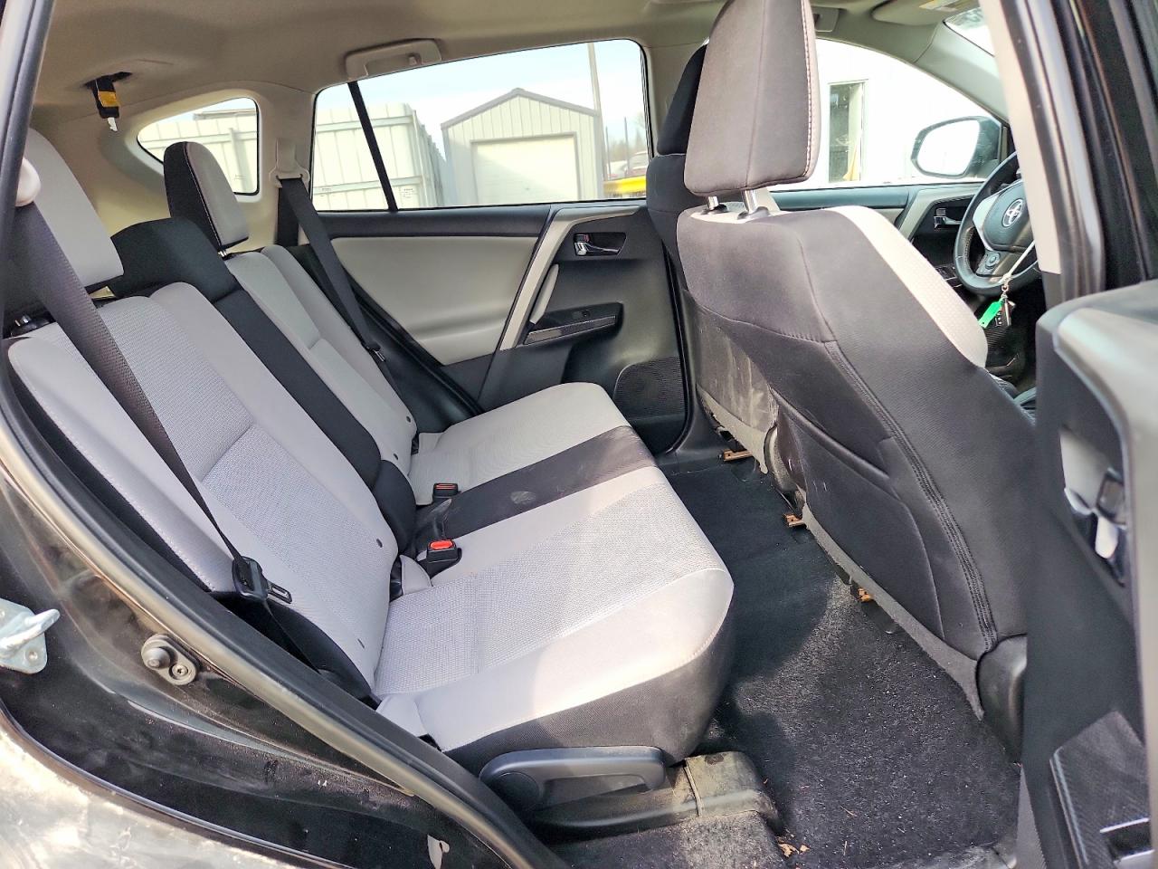2018 TOYOTA RAV4 ADVENTURE photo 11