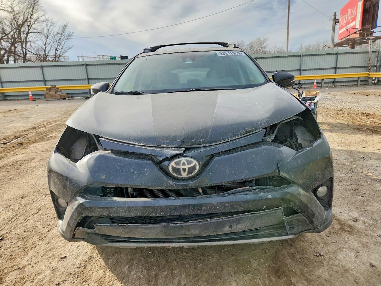 2018 TOYOTA RAV4 ADVENTURE photo 5