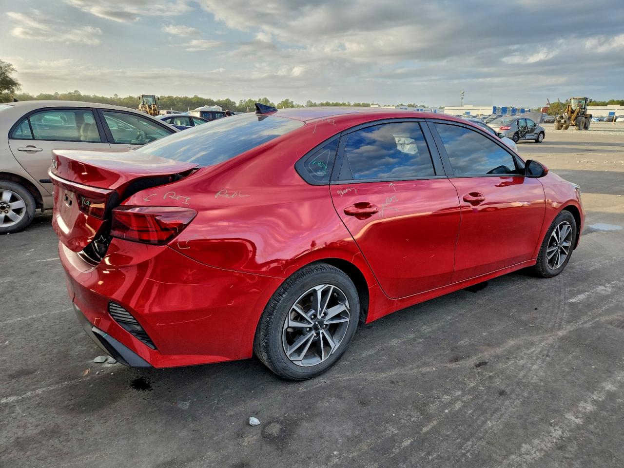 2023 KIA FORTE LX photo 7