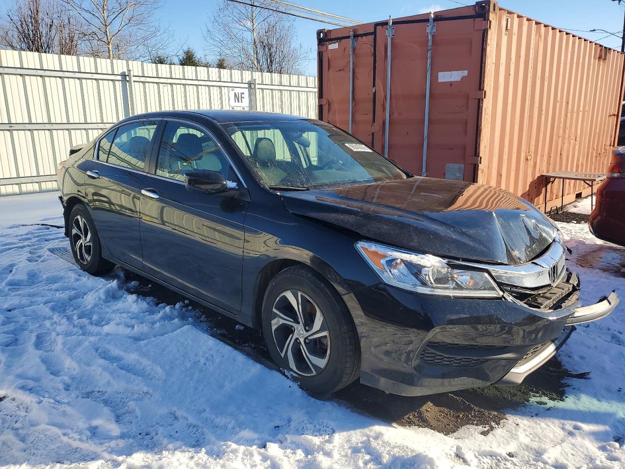 2016 HONDA ACCORD LX photo 4