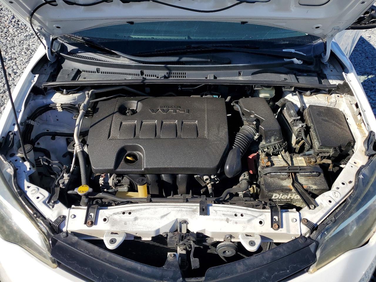 2017 TOYOTA COROLLA L photo 11