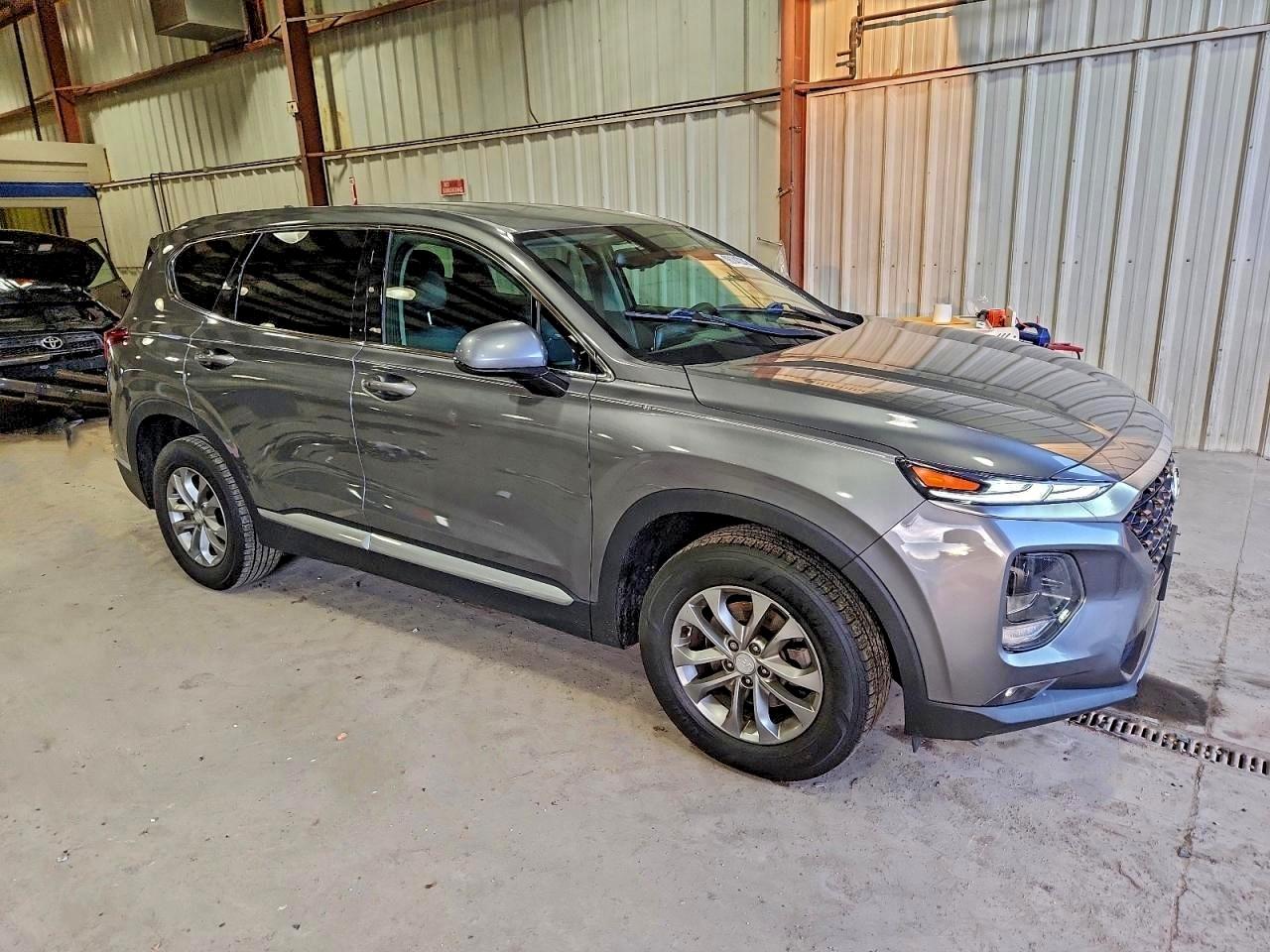 2019 HYUNDAI SANTA FE SEL photo 4