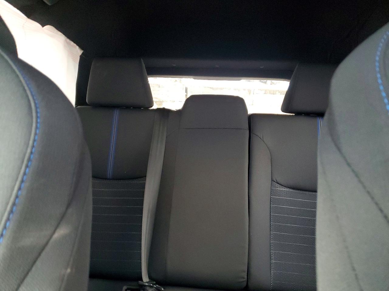 2025 TOYOTA COROLLA CROSS SE photo 10