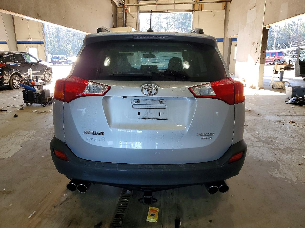 2015 TOYOTA RAV4 LIMITED photo 6