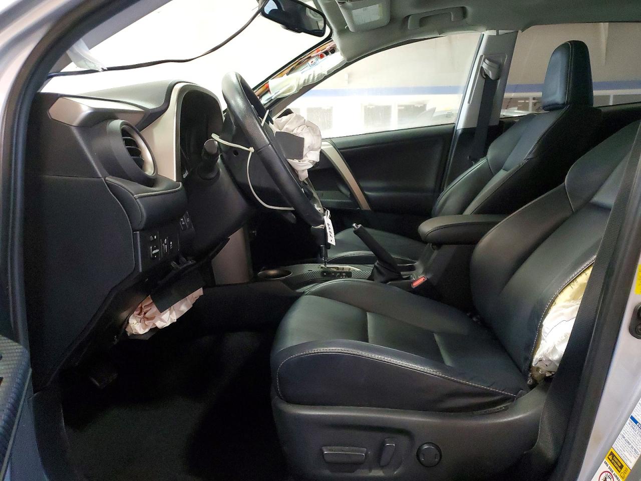2015 TOYOTA RAV4 LIMITED photo 7