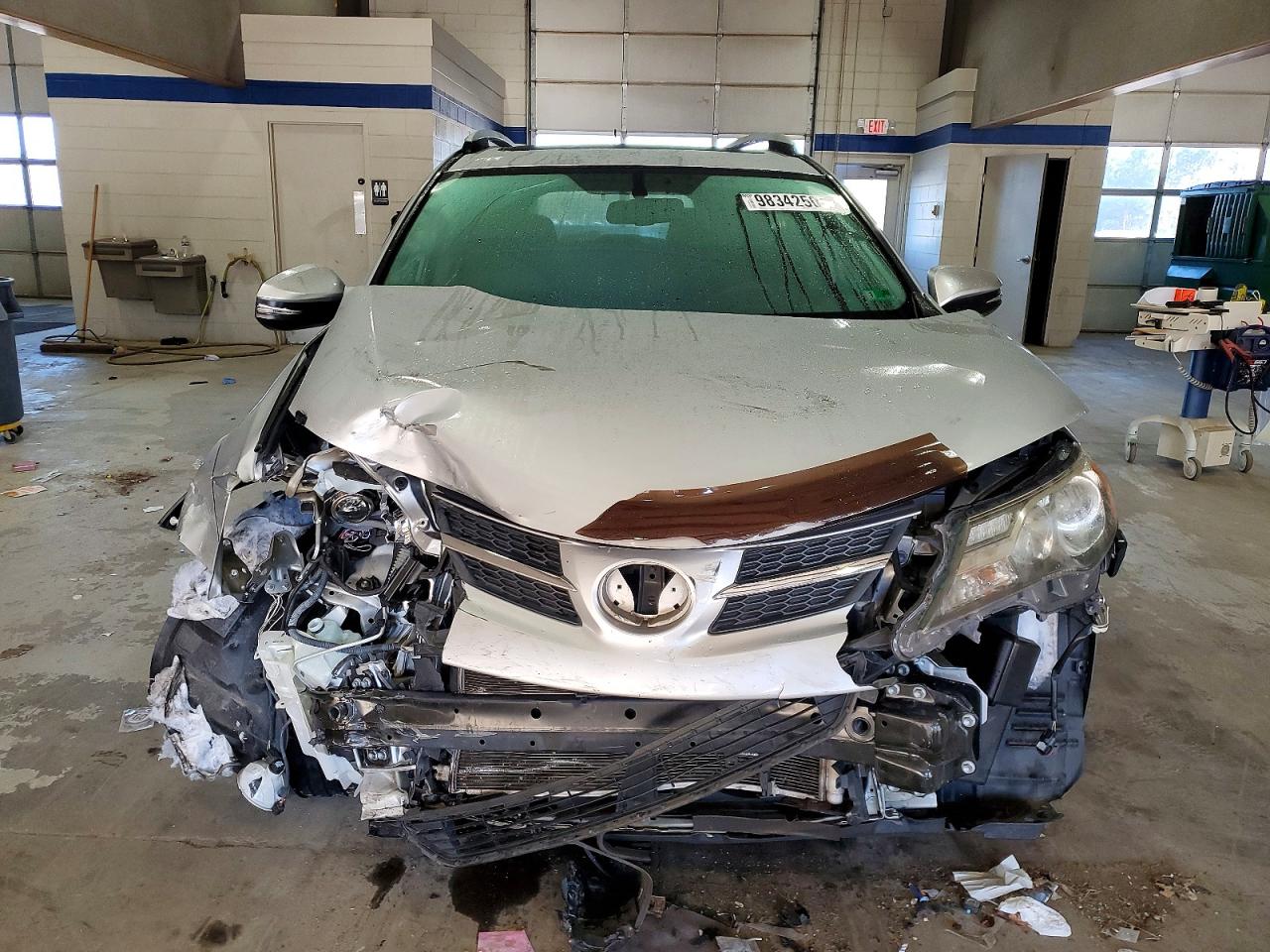 2015 TOYOTA RAV4 LIMITED photo 5