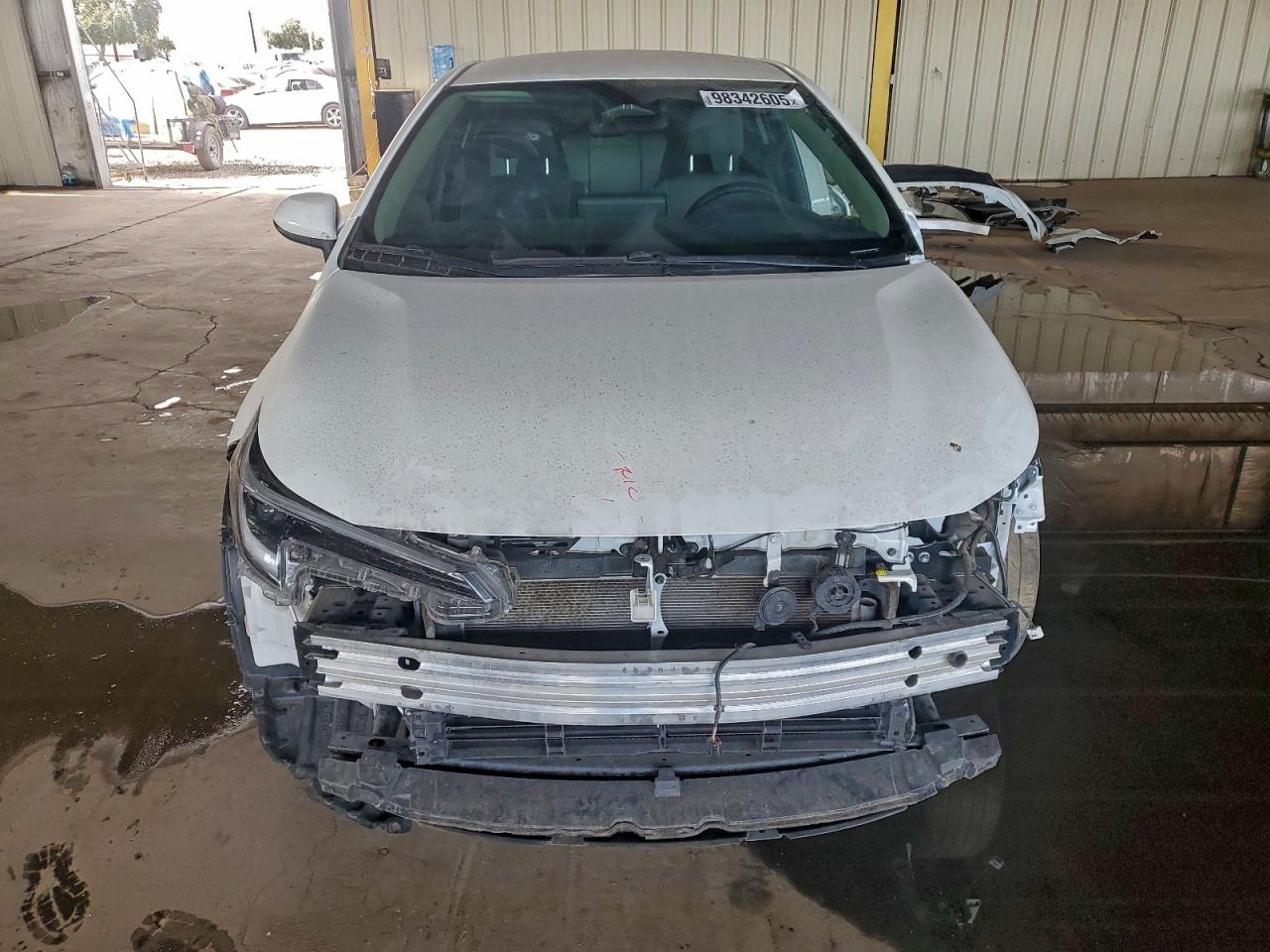 2024 TOYOTA COROLLA LE photo 5