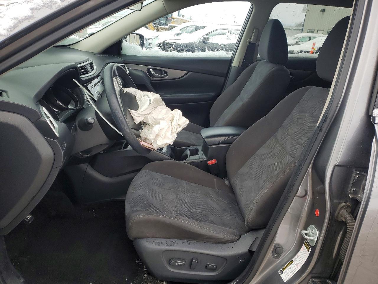 2016 NISSAN ROGUE S photo 13