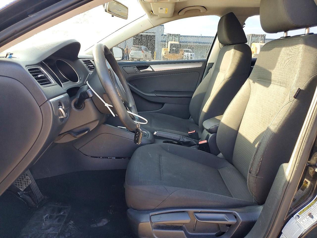 2015 VOLKSWAGEN JETTA SE photo 7