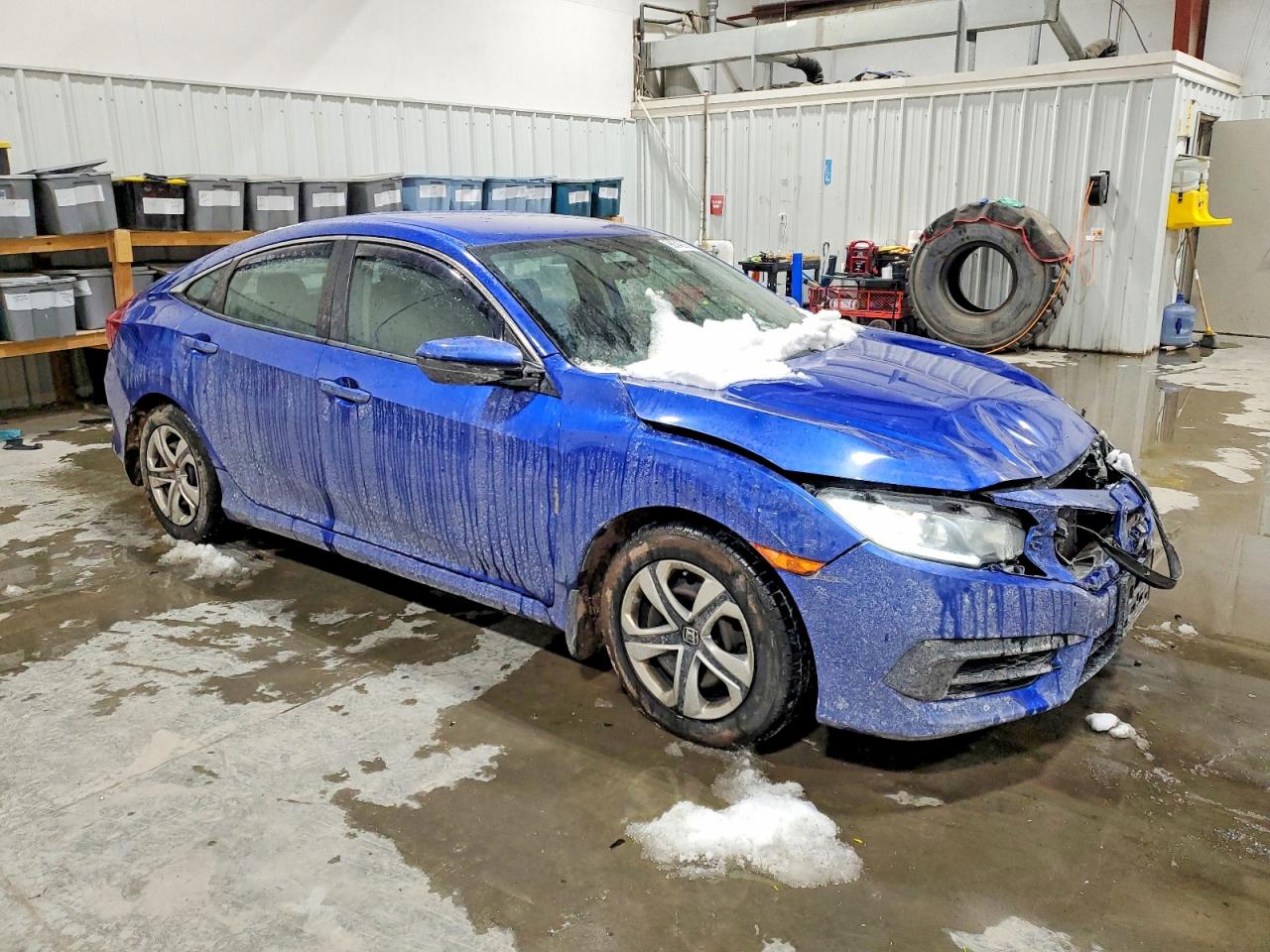 2017 HONDA CIVIC LX photo 4