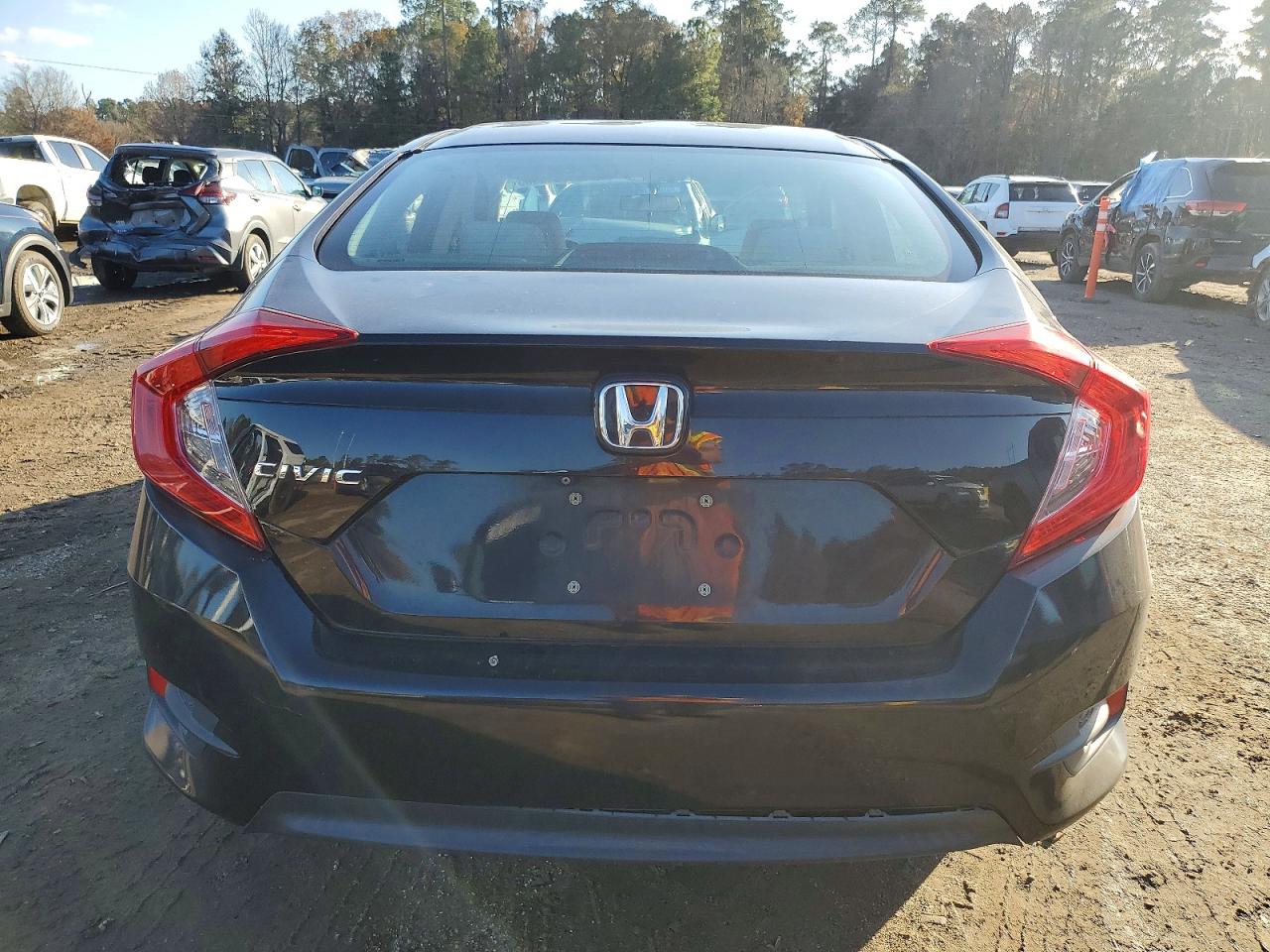 2016 HONDA CIVIC LX photo 6