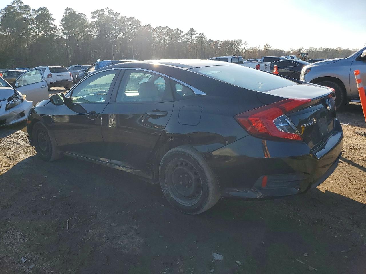 2016 HONDA CIVIC LX photo 2