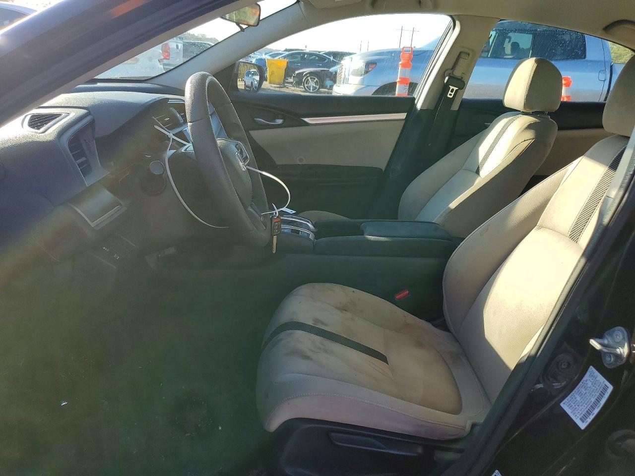 2016 HONDA CIVIC LX photo 7