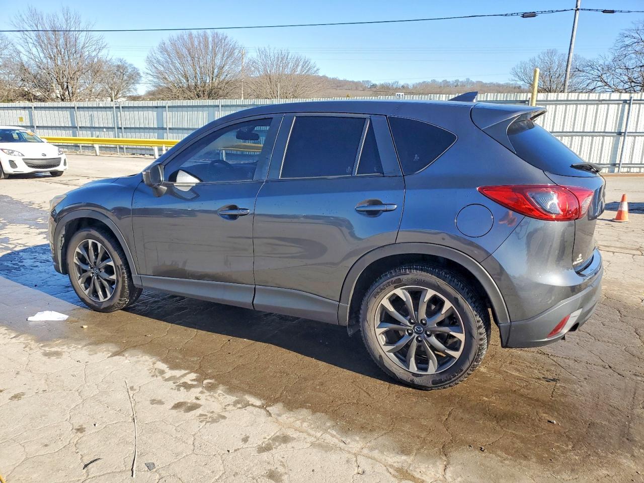 2016 MAZDA CX-5 GT photo 2
