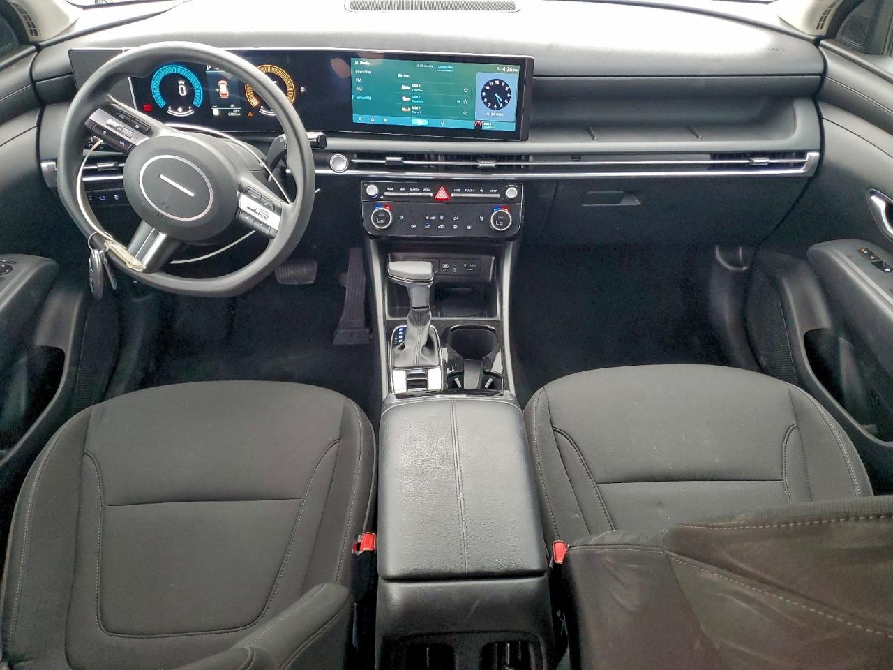 2025 HYUNDAI TUCSON SEL photo 8