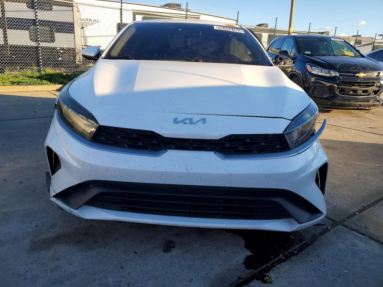 2023 KIA FORTE LX photo 5