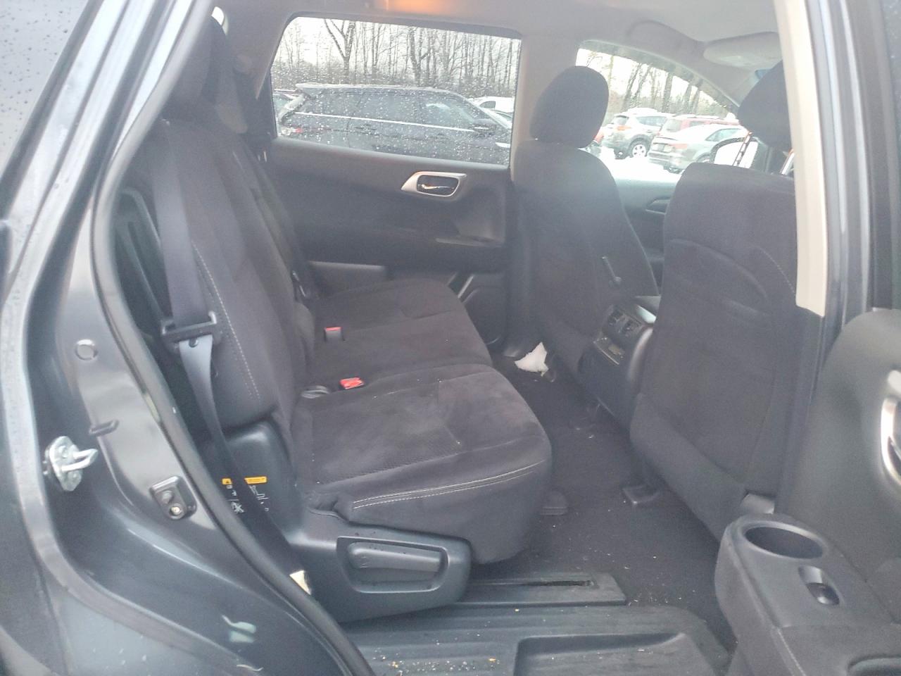 2013 NISSAN PATHFINDER S photo 11