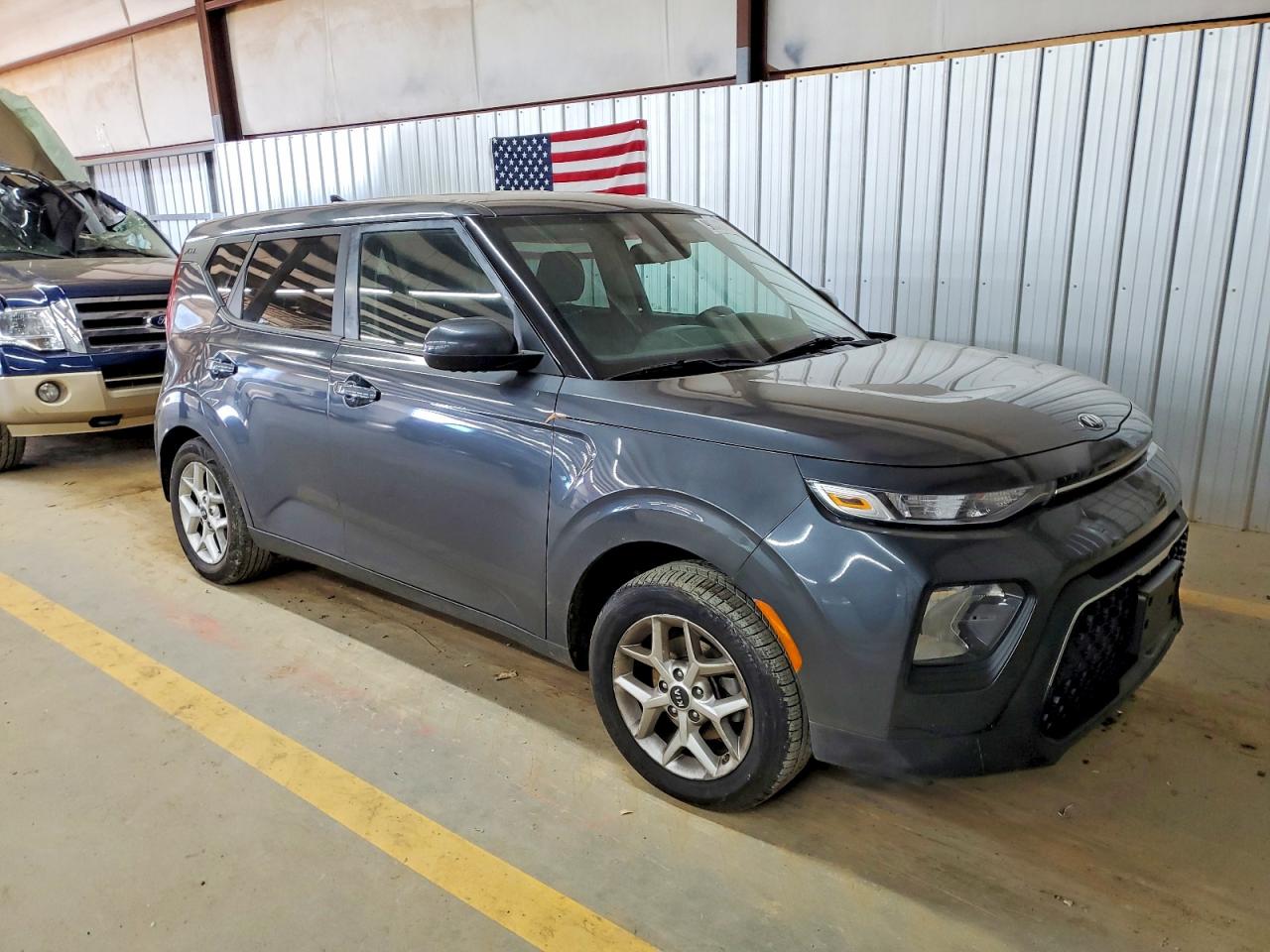 2021 KIA SOUL LX photo 4
