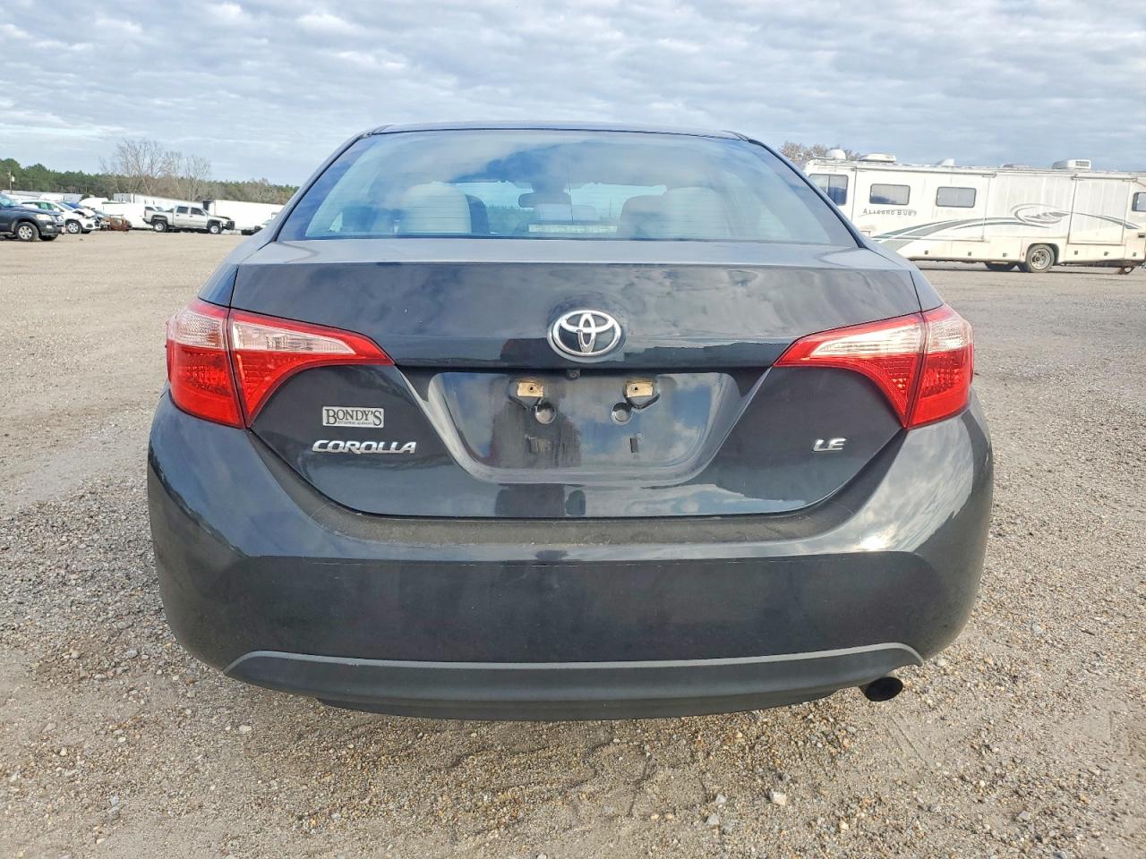 2018 TOYOTA COROLLA L photo 6