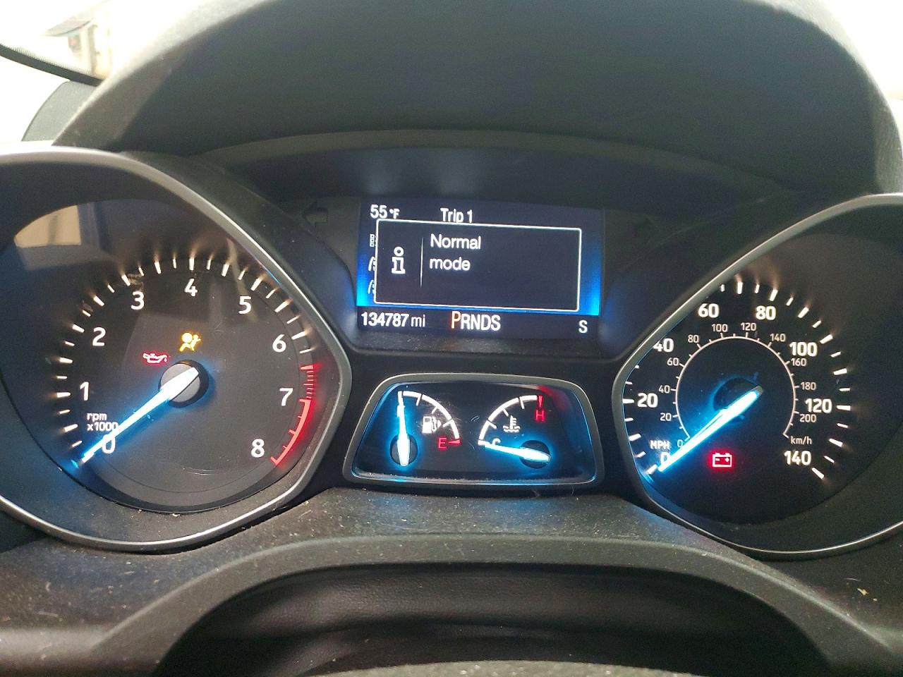 2017 FORD ESCAPE SE photo 9