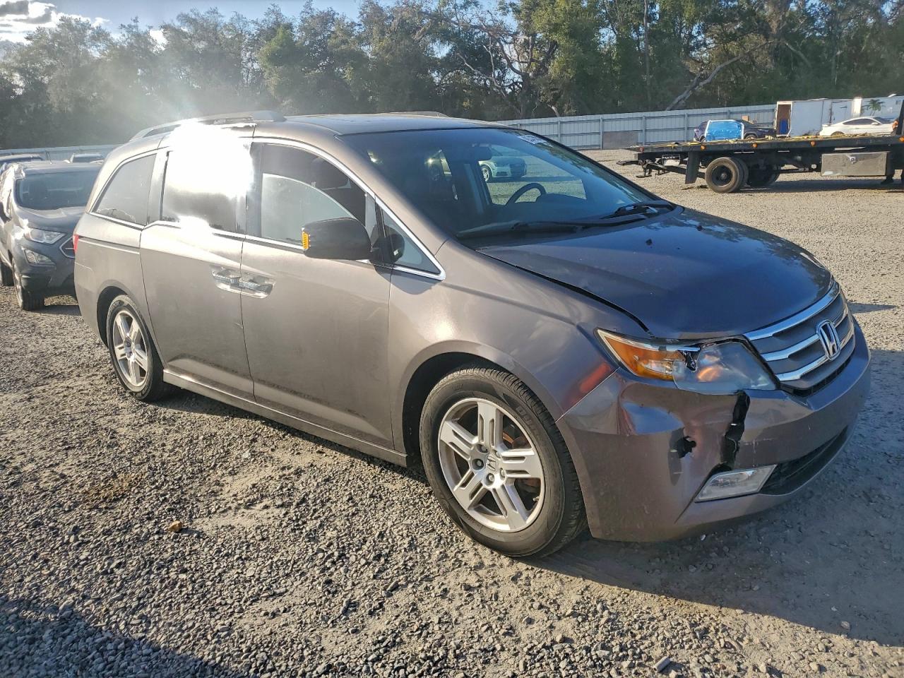 2012 HONDA ODYSSEY TOURING photo 4