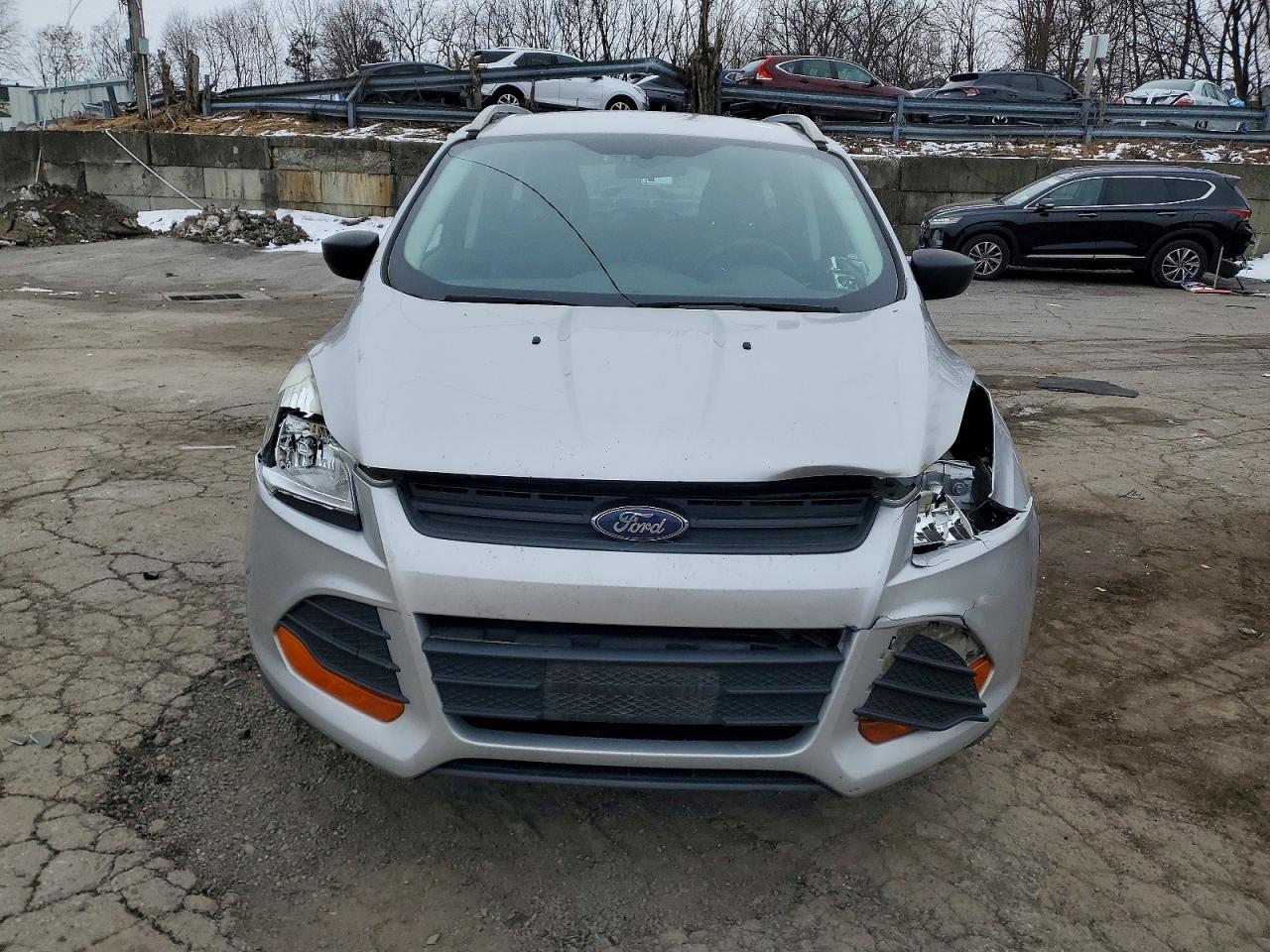 2014 FORD ESCAPE S photo 5