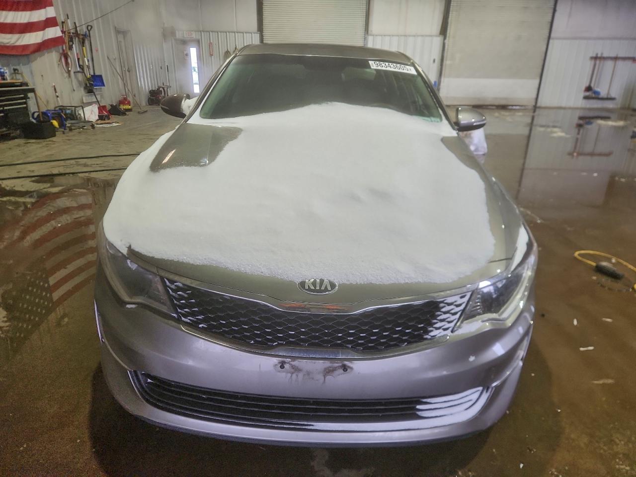 2018 KIA OPTIMA LX photo 5