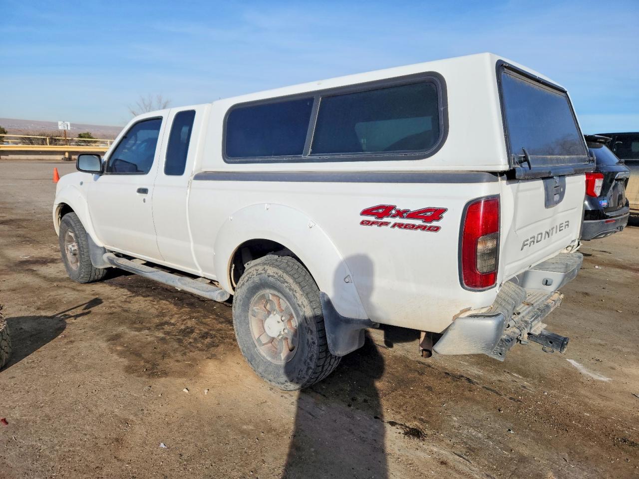 2004 NISSAN FRONTIER KING CAB XE V6 photo 2