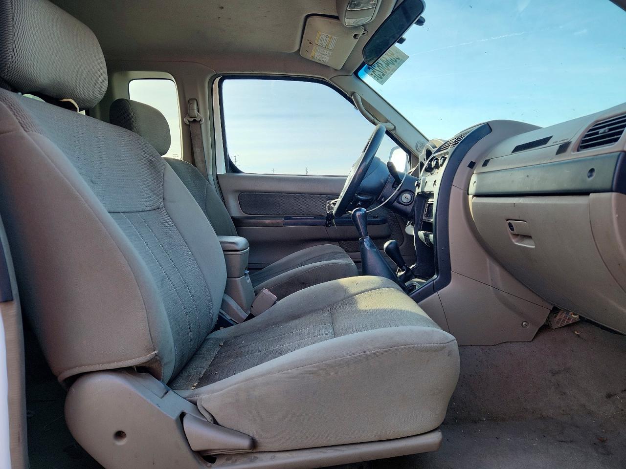 2004 NISSAN FRONTIER KING CAB XE V6 photo 10