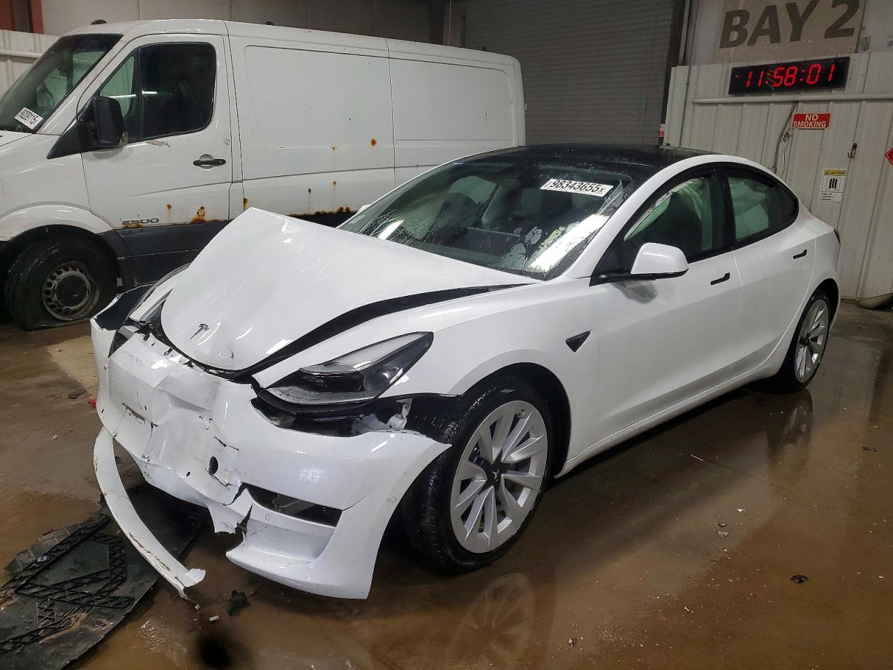 2022 TESLA MODEL 3
