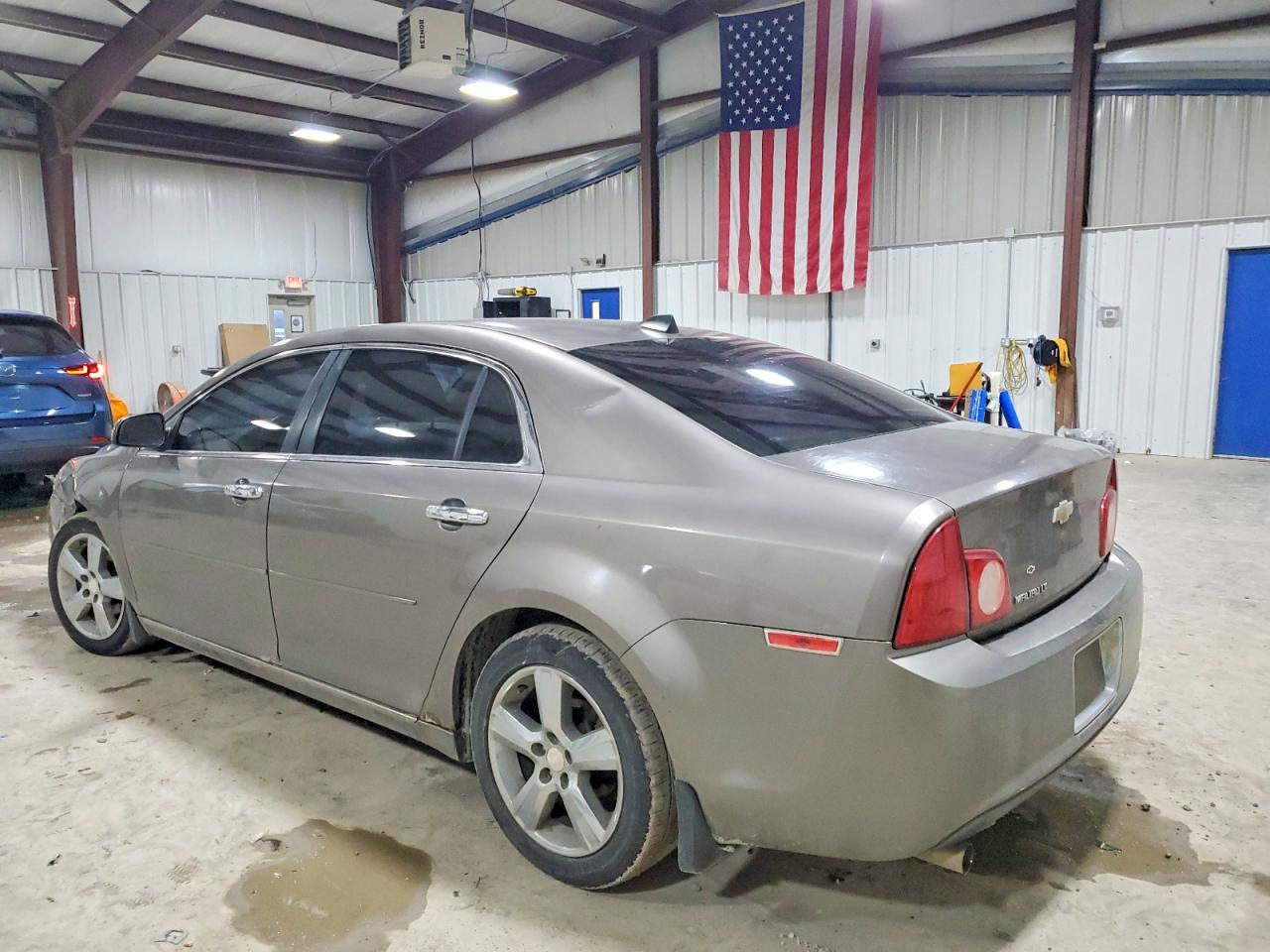 2012 CHEVROLET MALIBU 2LT photo 2