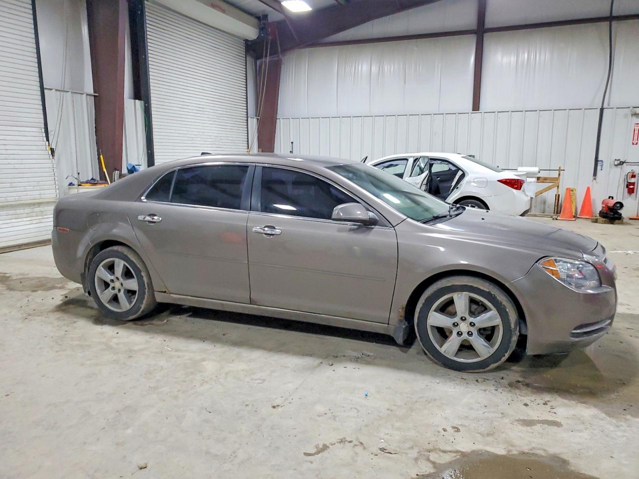 2012 CHEVROLET MALIBU 2LT photo 4