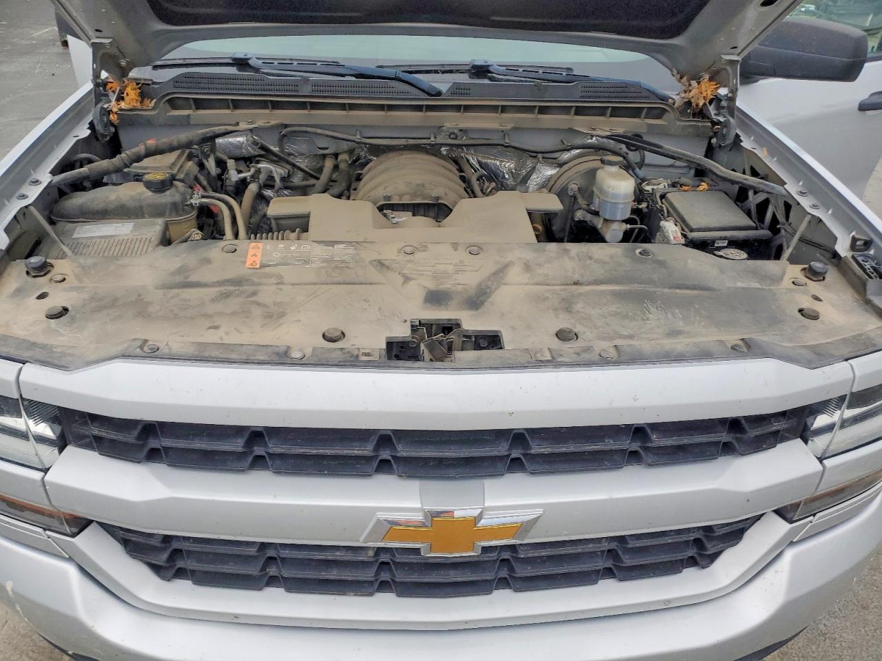 2018 CHEVROLET SILVERADO K1500 CUSTOM photo 11