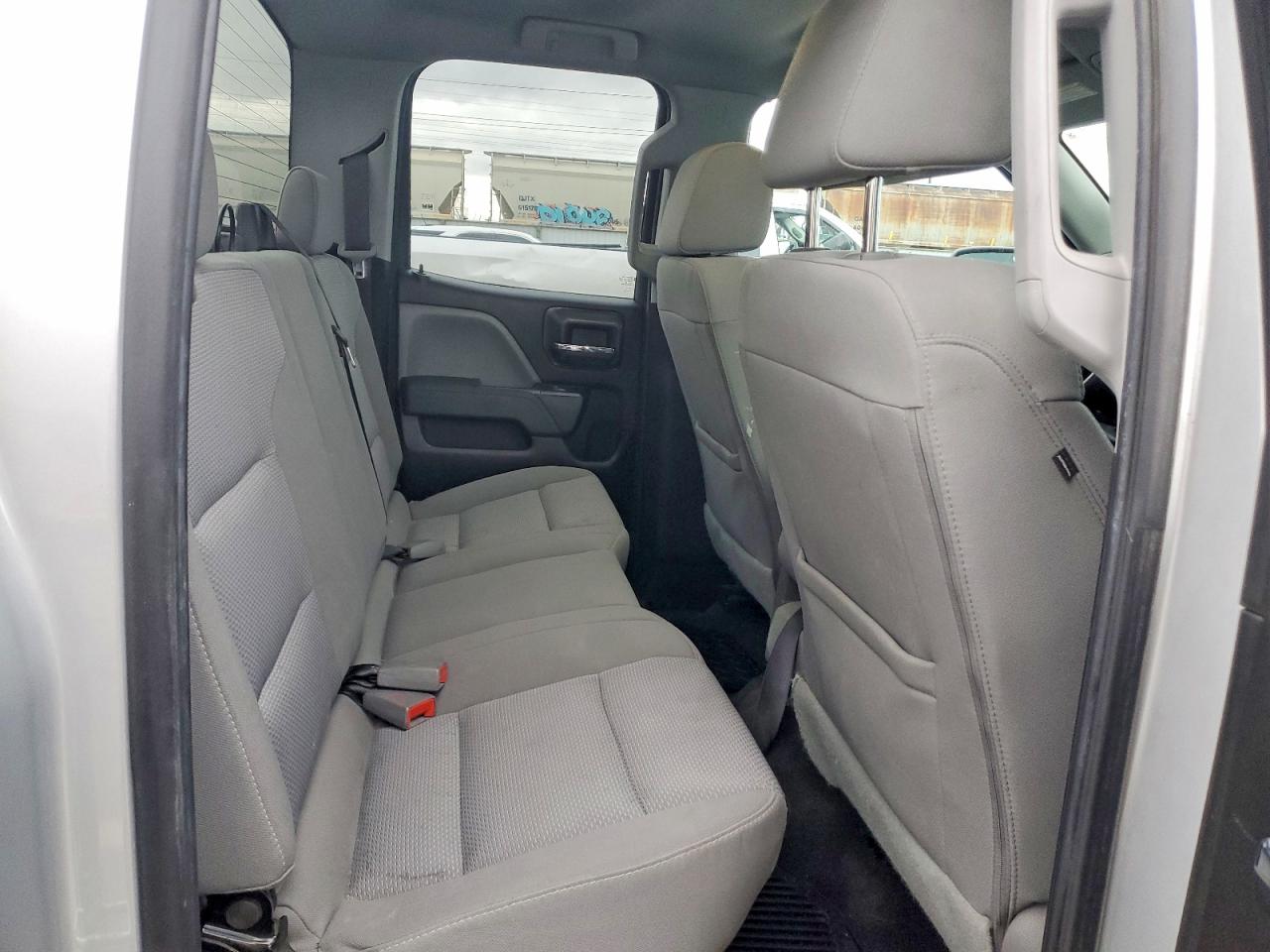 2018 CHEVROLET SILVERADO K1500 CUSTOM photo 10