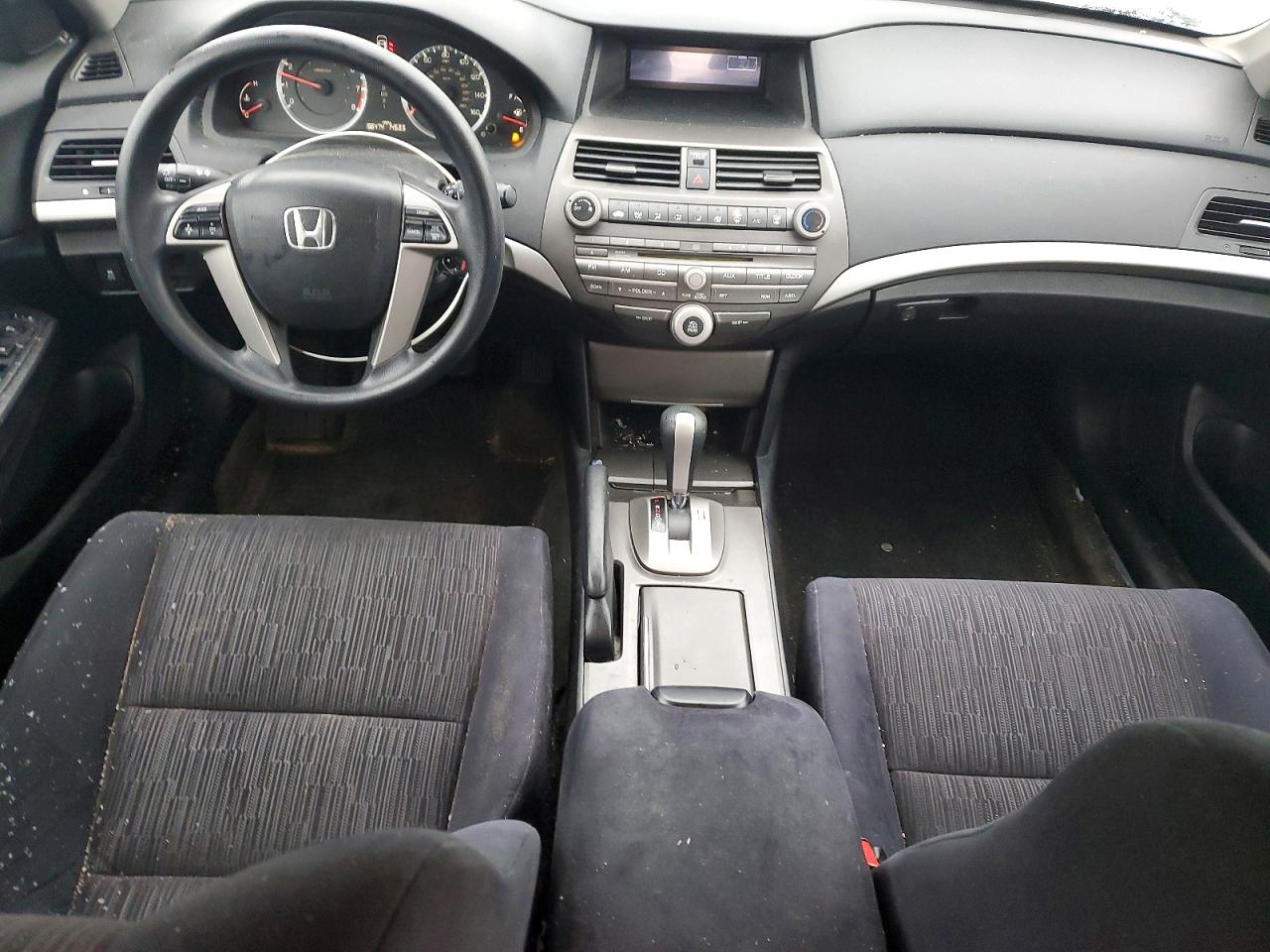 2011 HONDA ACCORD LXP photo 8