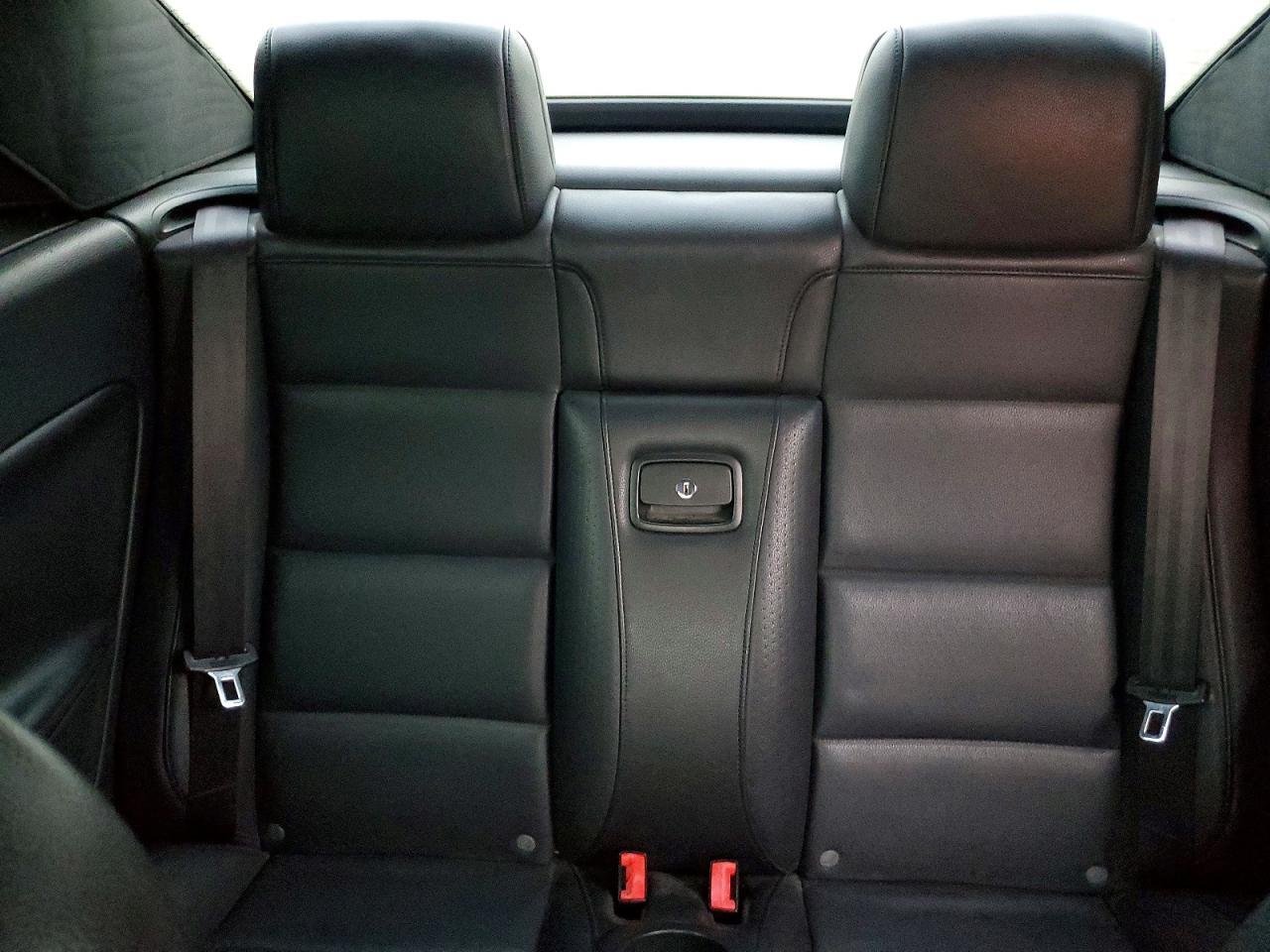 2012 VOLKSWAGEN EOS KOMFORT photo 10