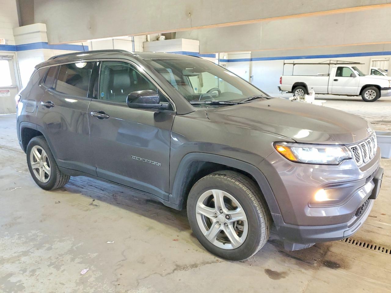 2024 JEEP COMPASS LATITUDE photo 4