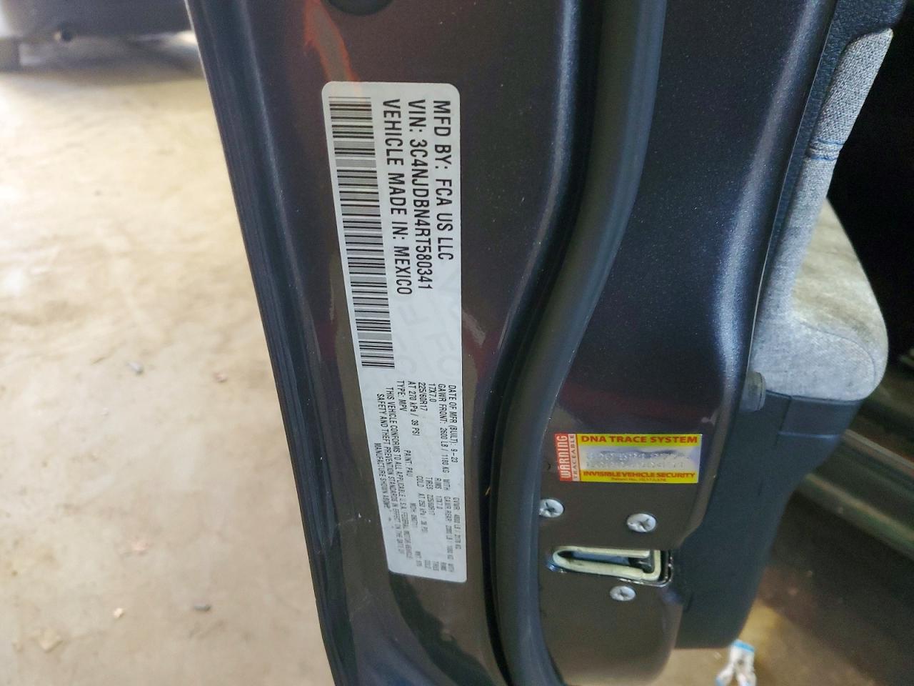 2024 JEEP COMPASS LATITUDE photo 13
