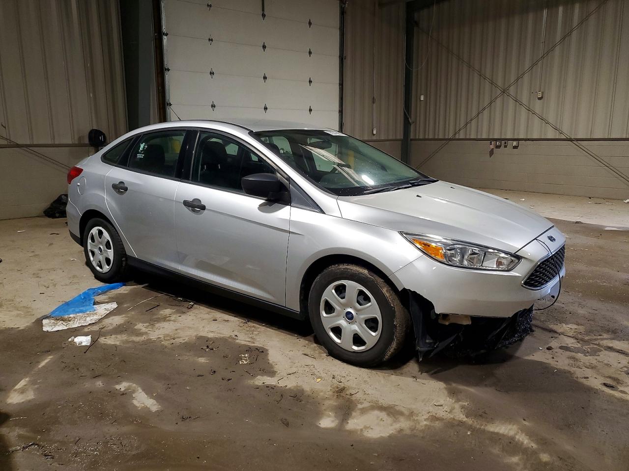 2018 FORD FOCUS S photo 4