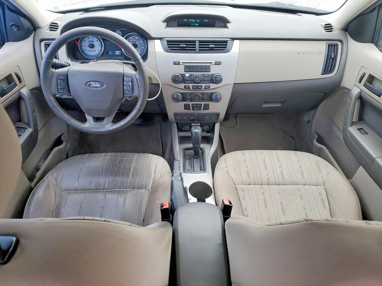 2008 FORD FOCUS SE photo 8