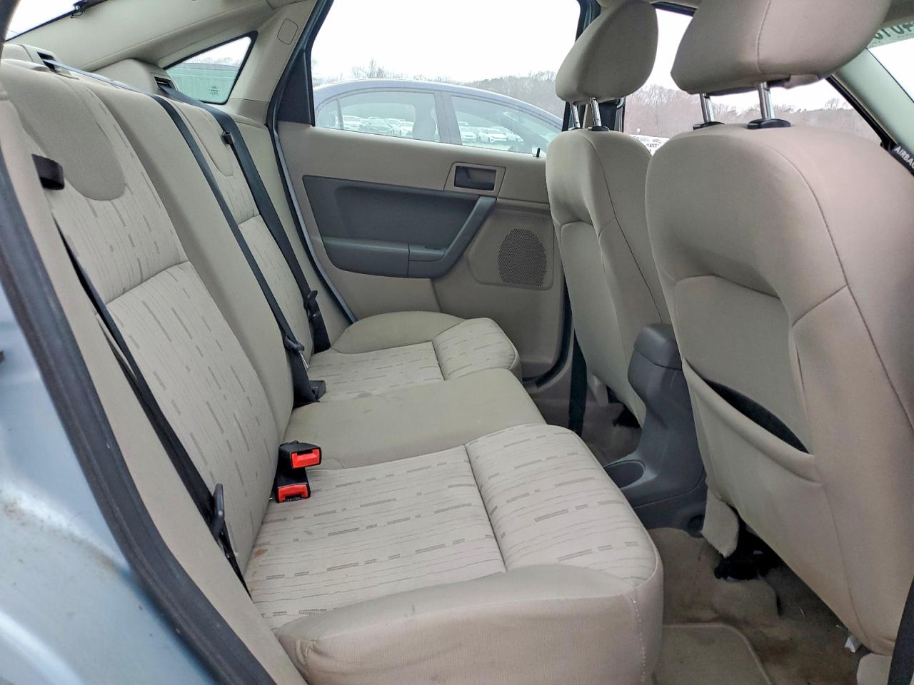 2008 FORD FOCUS SE photo 10
