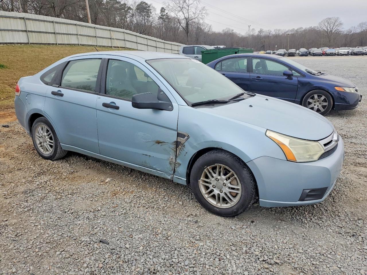 2008 FORD FOCUS SE photo 4