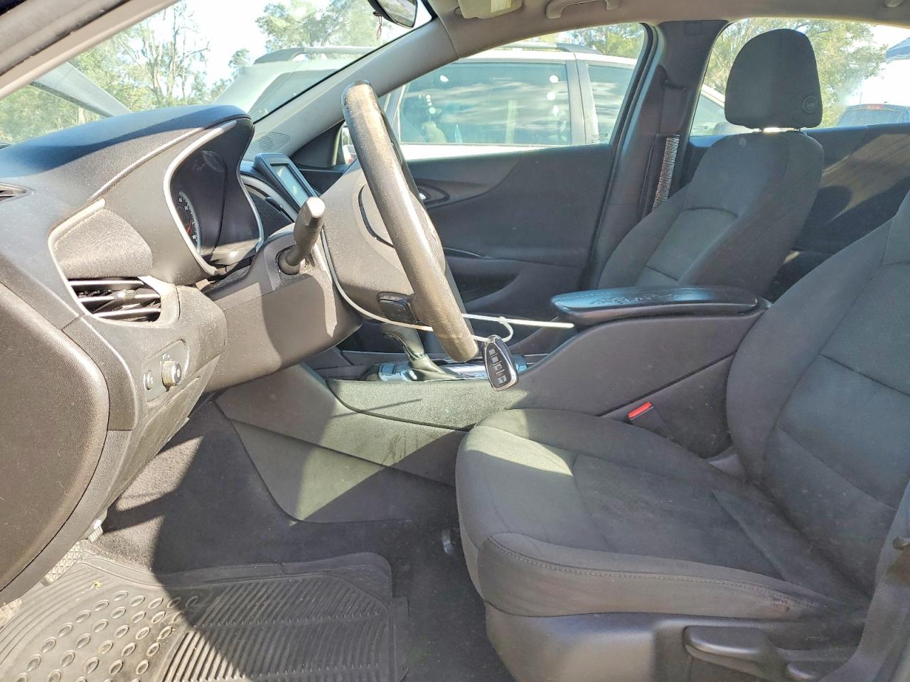 2017 CHEVROLET MALIBU LS photo 7