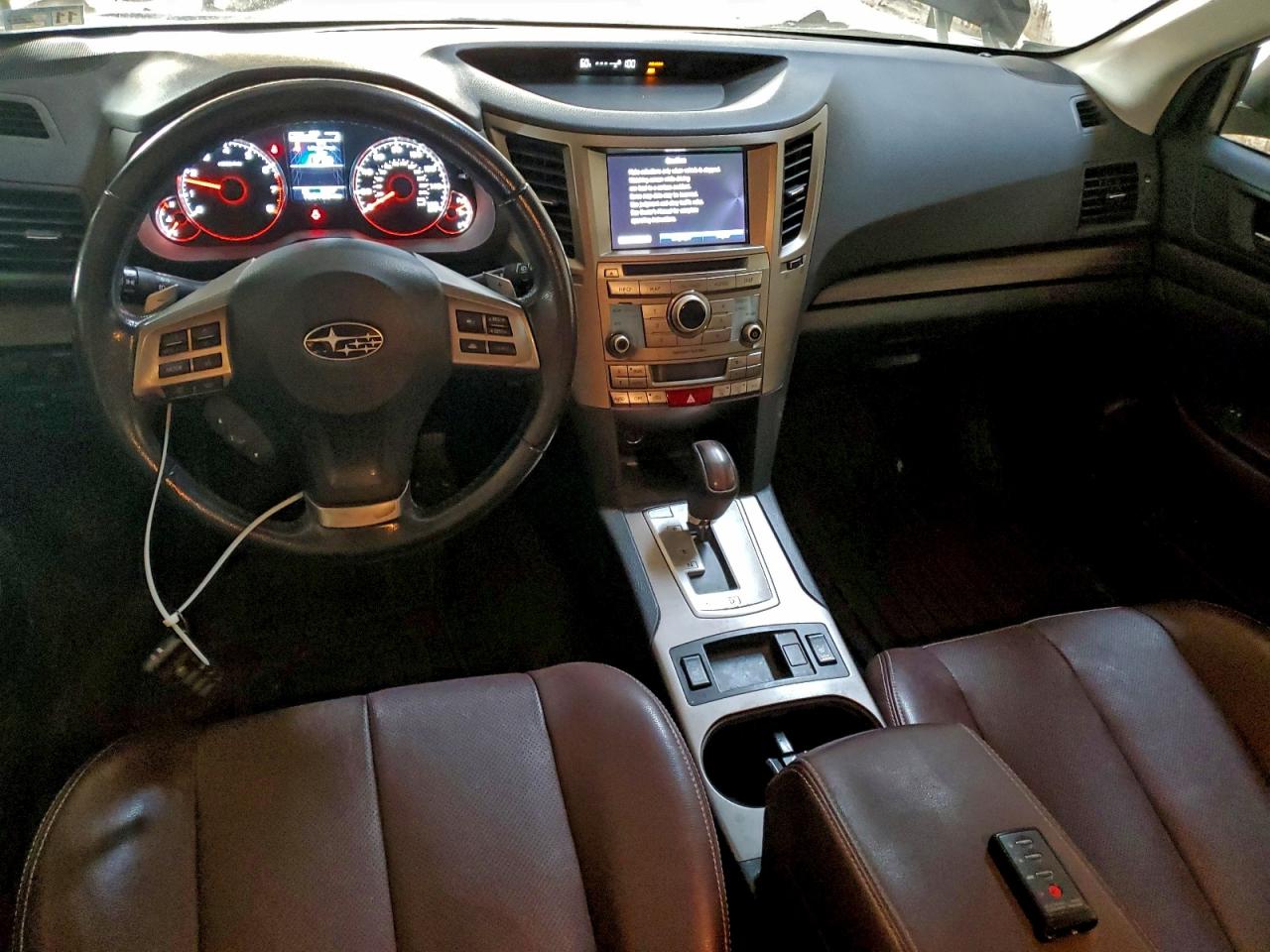 2014 SUBARU OUTBACK 3.6R LIMITED photo 8