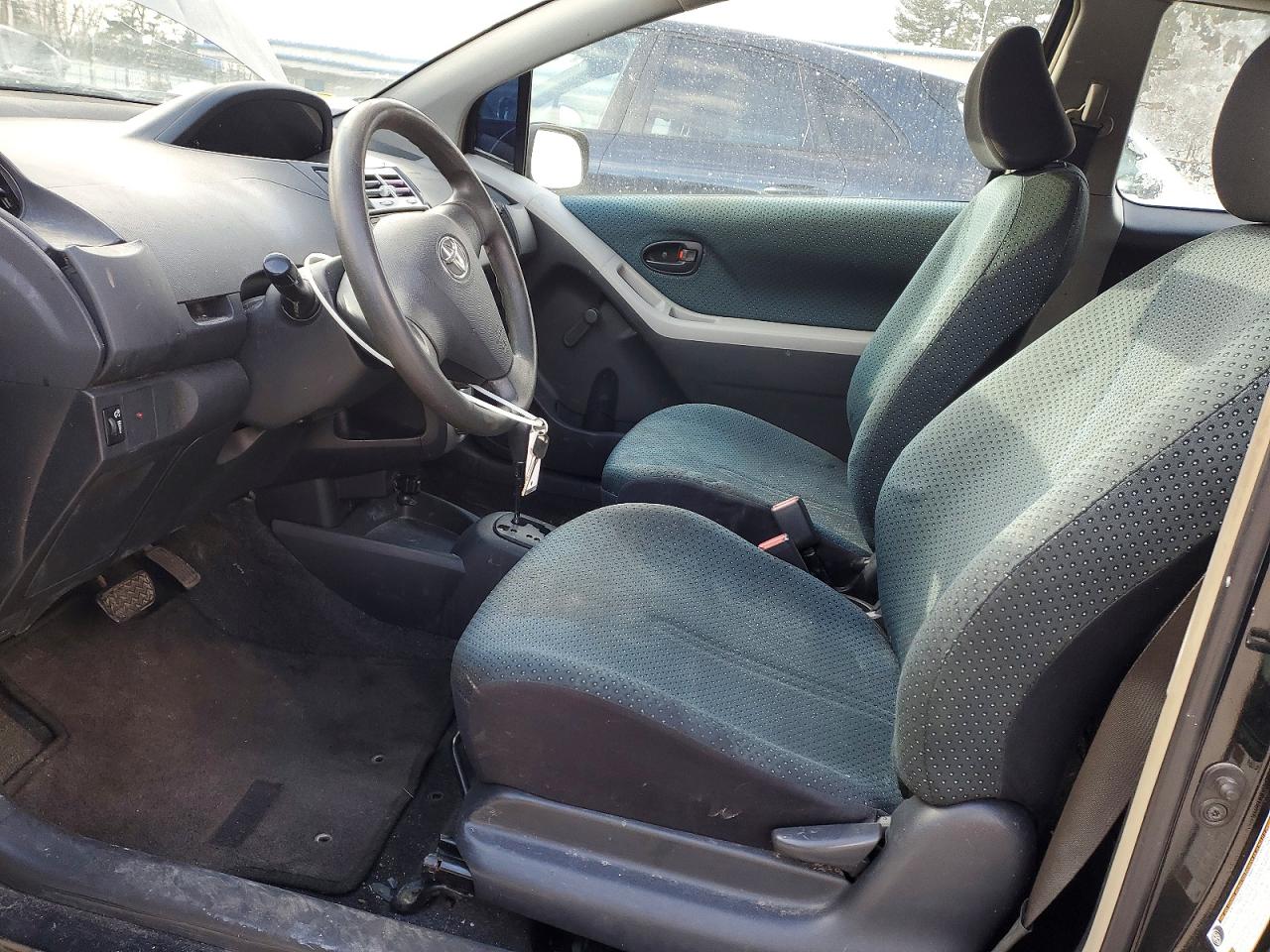 2008 TOYOTA YARIS photo 7