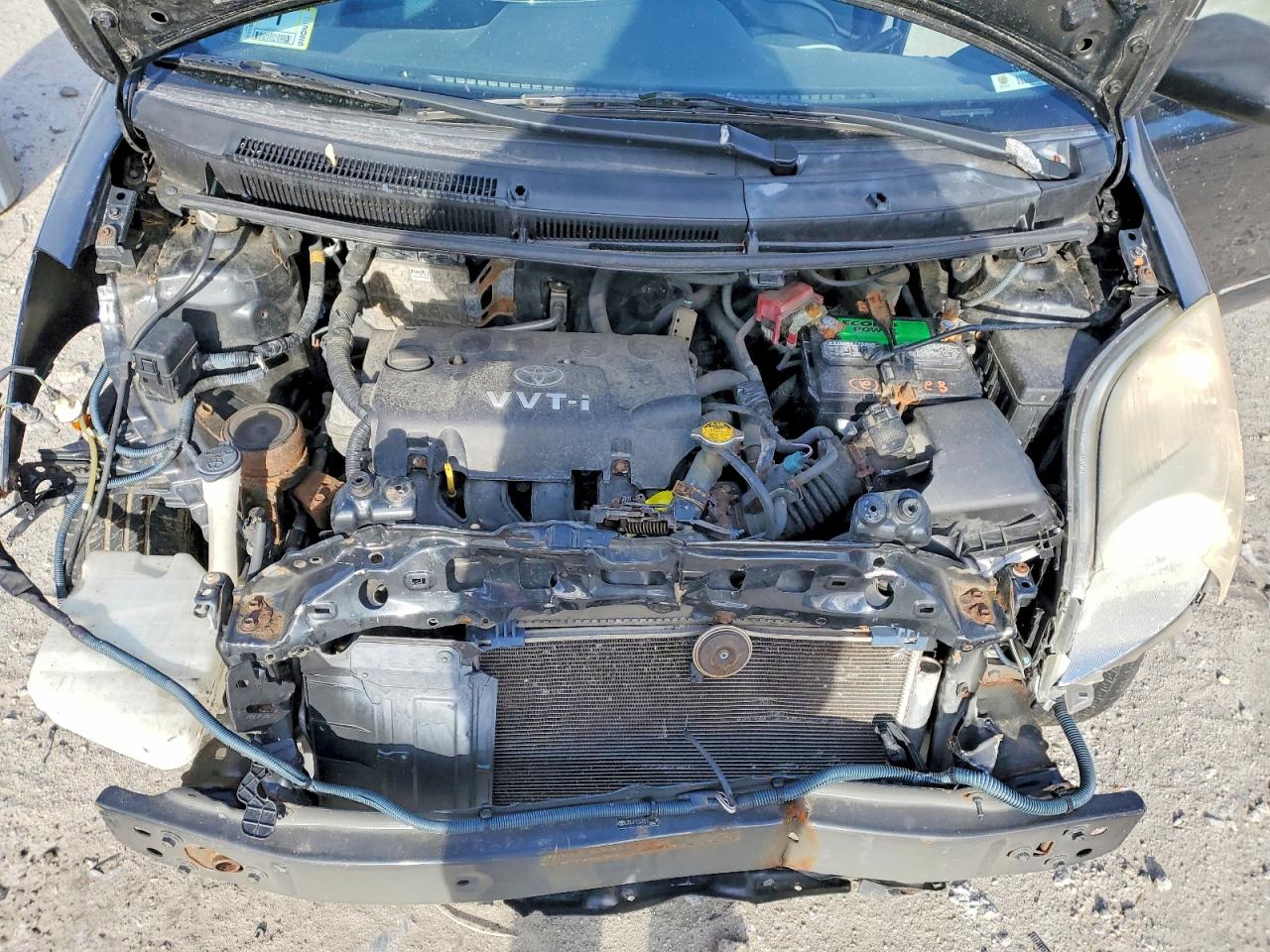 2008 TOYOTA YARIS photo 11