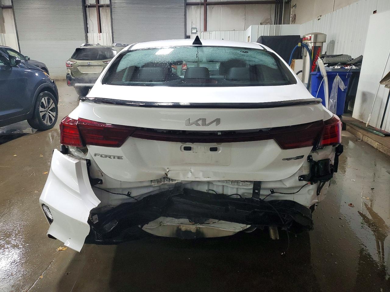 2023 KIA FORTE GT LINE photo 16