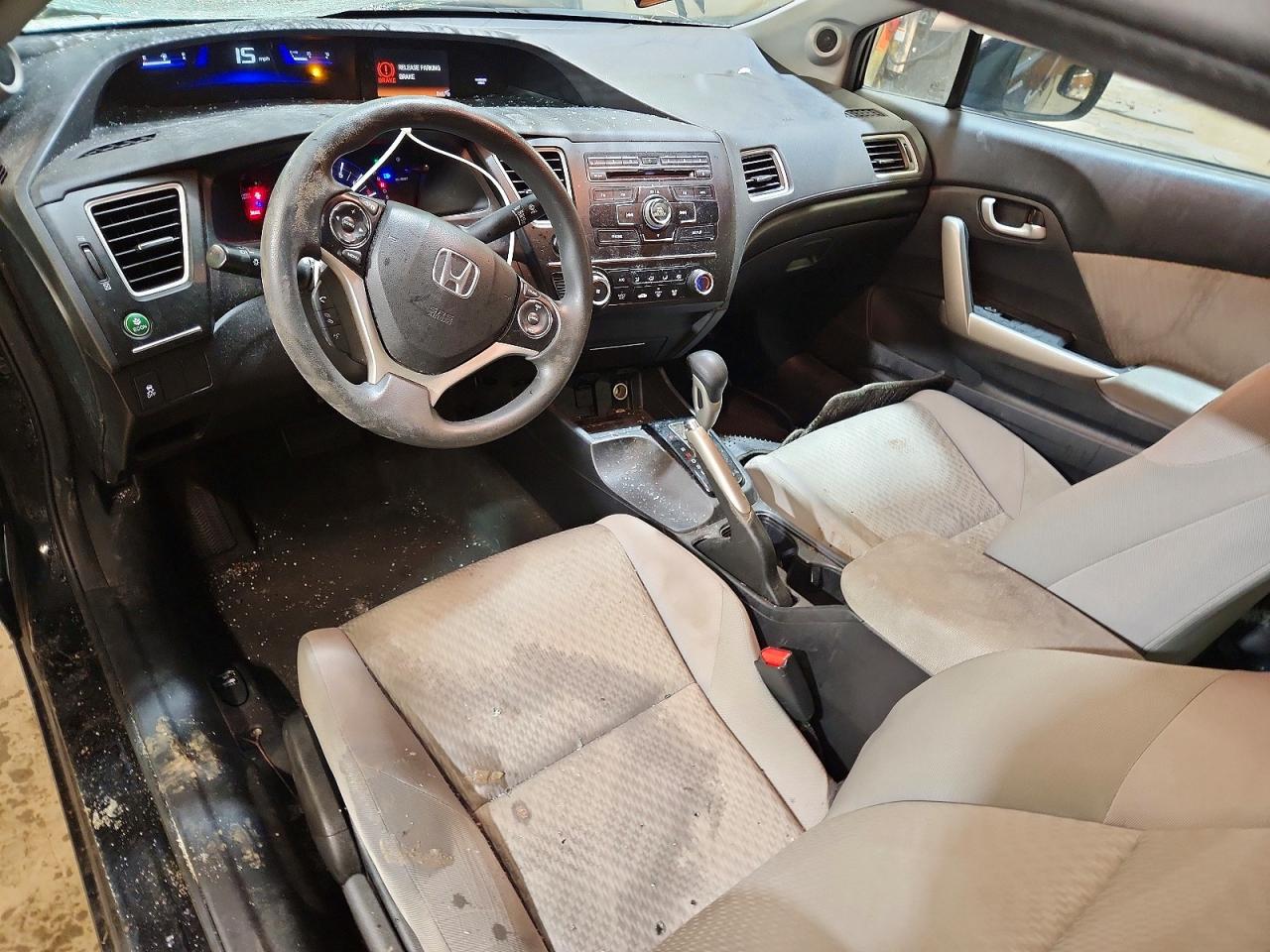2015 HONDA CIVIC LX photo 15