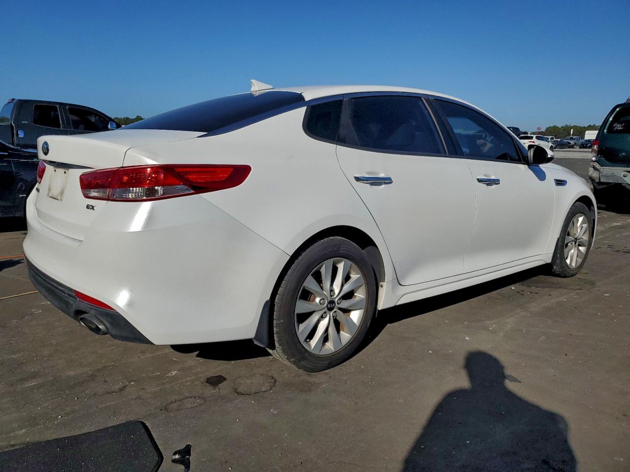 2016 KIA OPTIMA EX photo 3